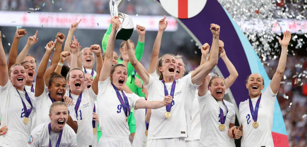 Hazatért a futball Angliába - legalábbis a nőknél